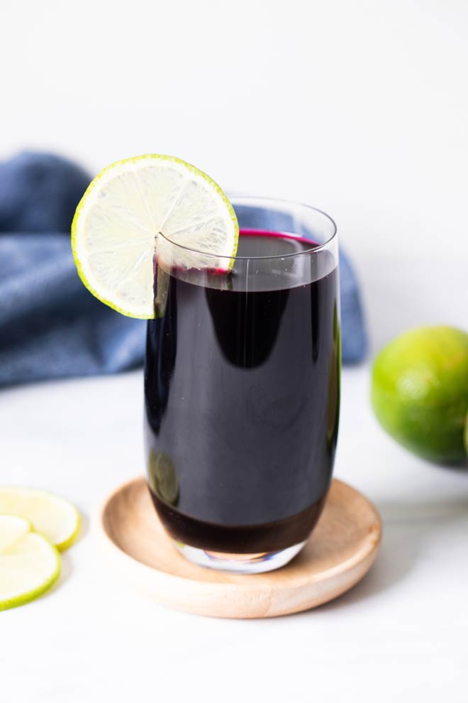 Sparkling Wild Blueberry Juice & Lime