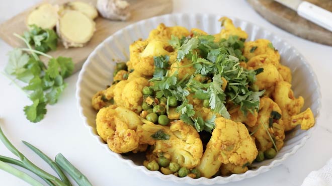 Curried Cauliflower & Peas