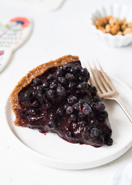 Raw Wild Blueberry Pie