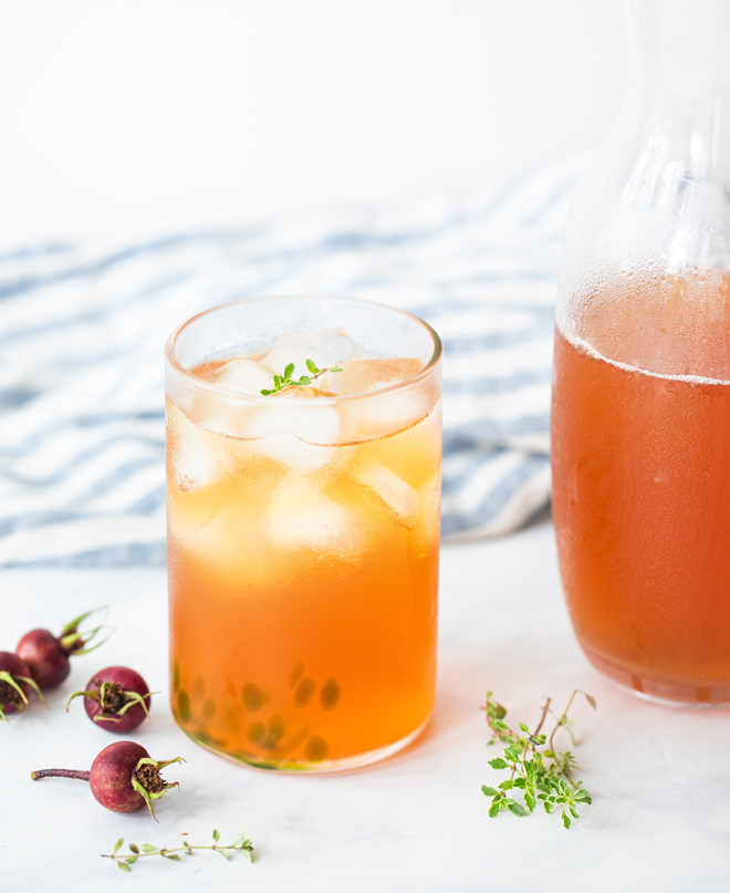 Rose Hip, Thyme, & Raw Honey Iced Tea