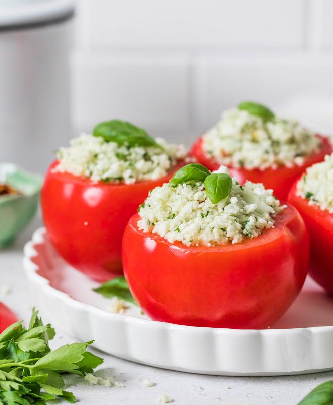 Stuffed Tomatoes With Herbed Cauliflower Rice